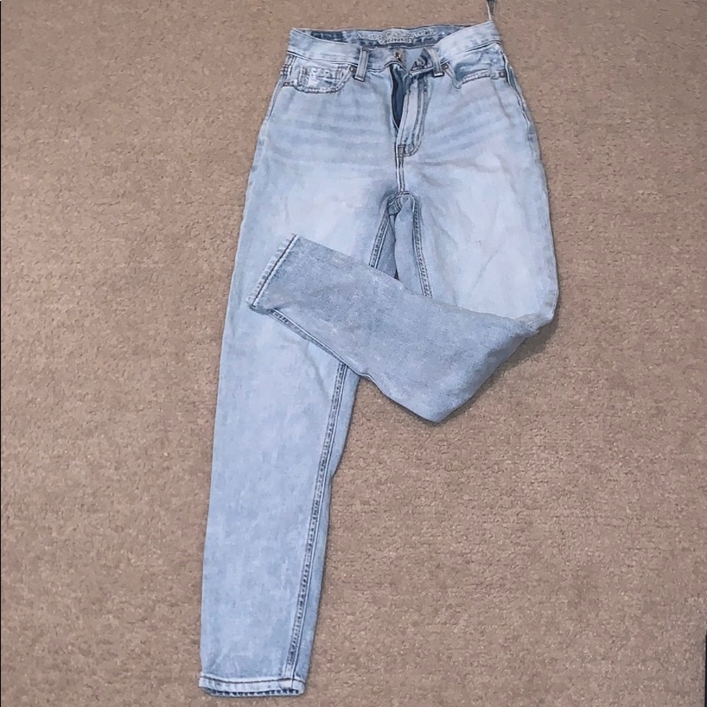 American Eagle Mom Jeans